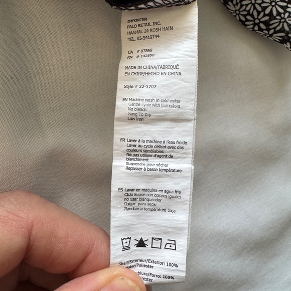 Floral Print Dress Black and White Sleeveless Smocked Black Gray Casual Sundress - Picture 10 of 16